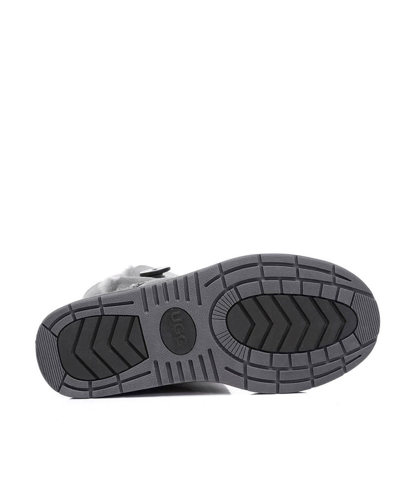Men's Luxe Classic Mid Button UGG